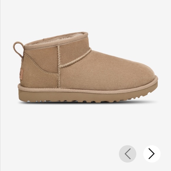 Ugg Mini Boots in Dune Size 7 - Picture 1 of 3